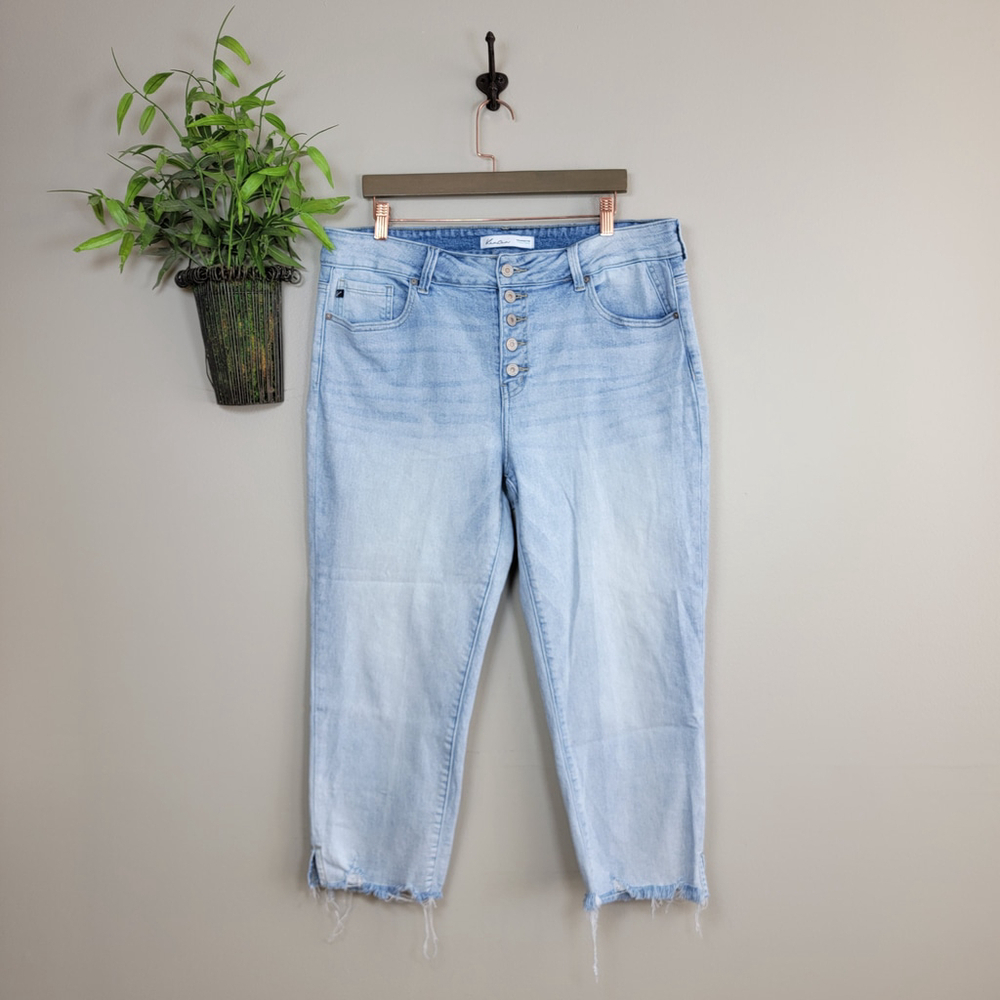 KanCan Skinny Cropped Jeans Light Wash Exposed Button Fly Frayed Split Hem 16